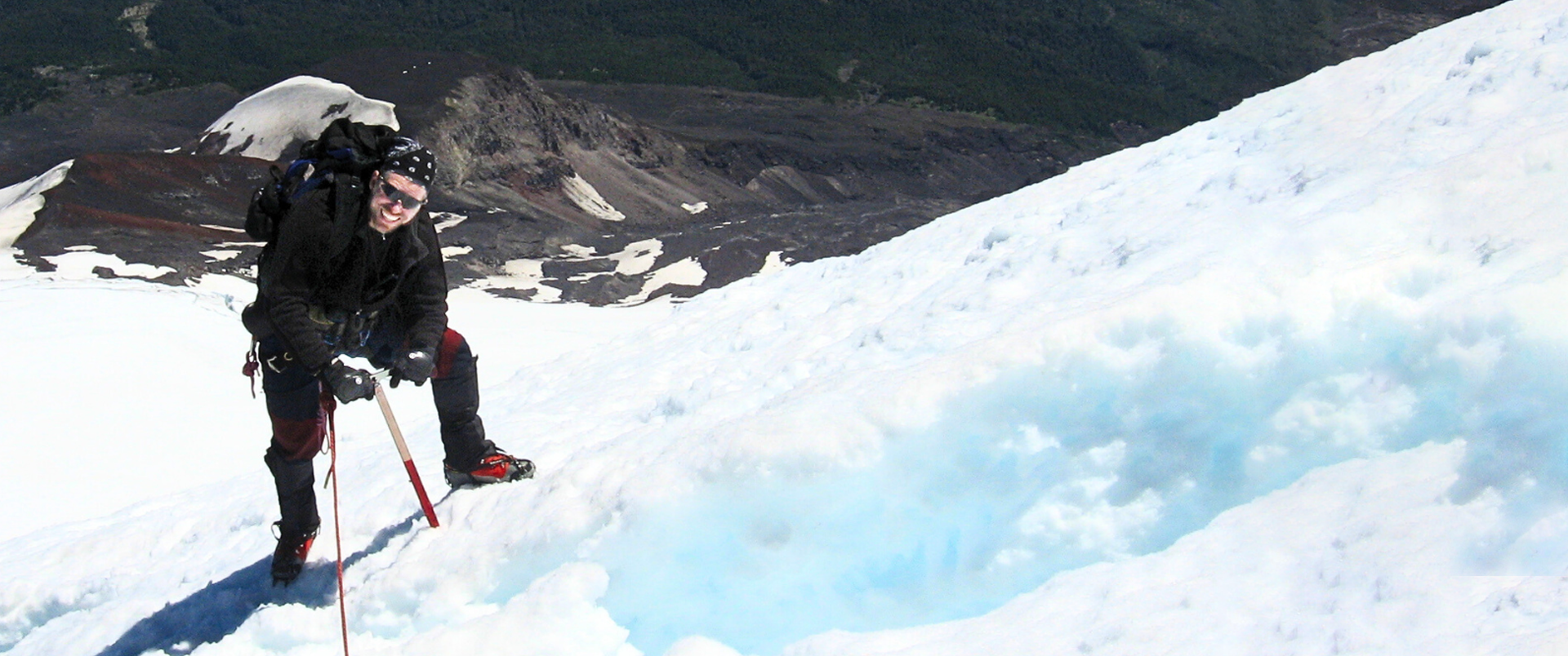 Real Dexcom user, Jadrino travels the world confidently with his Dexcom CGM.